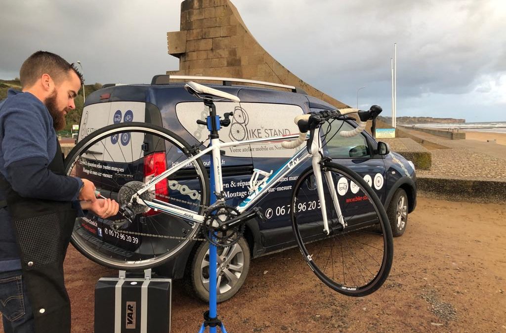 Atelier Réparation de vélos avec Bike Stand